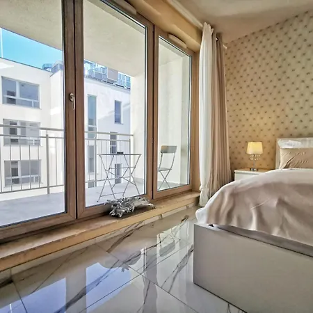 5-stars - Old Town